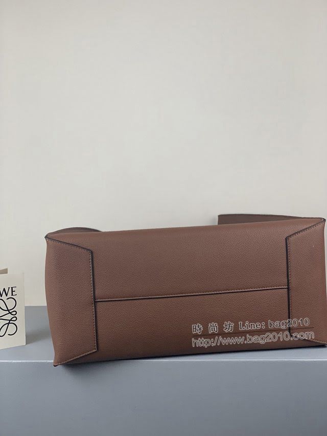 LOEWE包包 羅意威Buckle Tote手袋 羅意威男士棕色托特包 3050  tcl1015